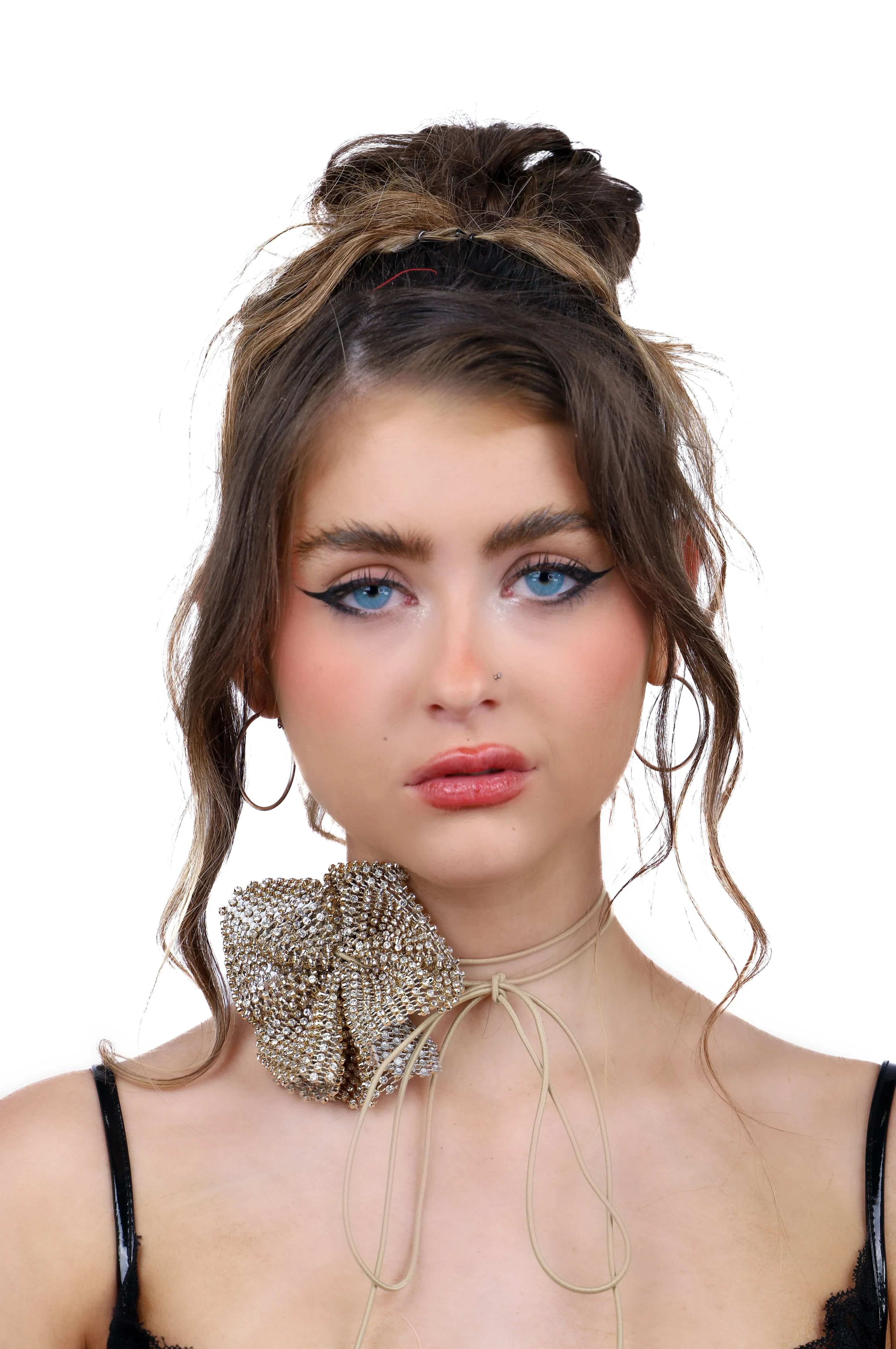 Gold Rose Rhinestone Mesh Necklace - Image 2